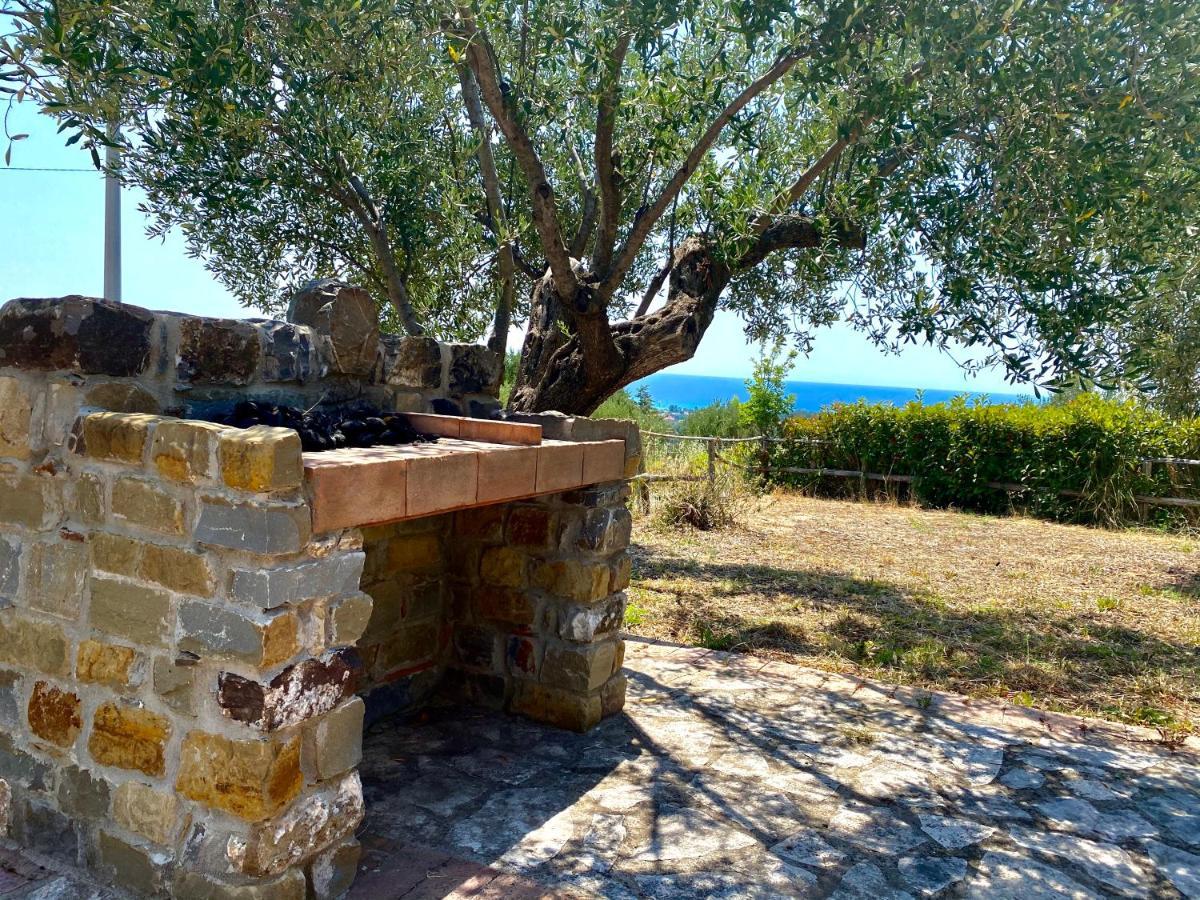 Villa Chiara Асчеа Екстериор снимка
